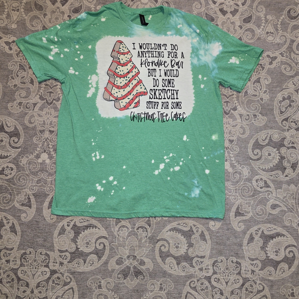 Gildan Bleached Green Short Sleeve Tee with Christmas Tree Cake Graphic